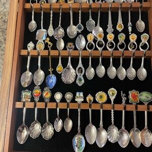 Vintage Collectible Spoon Rack Cabinet, 36 Travel Destination Spoons, Worldwide.